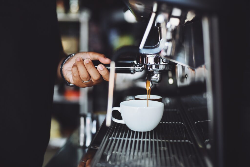 Café Gelado com Máquina de Expresso